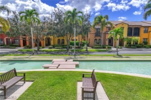 9076 Rialto St 62, Naples