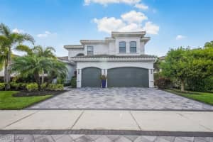 4616 Azalea Dr, Naples