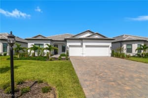 21064 Hallandale Dr, Estero
