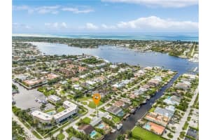 1589 Osprey Ave, Naples