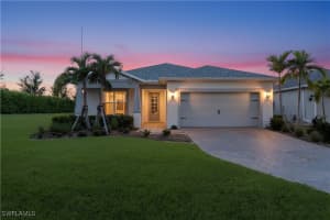 42051 Edgewater Dr, Punta Gorda