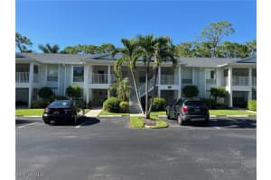 1120 Sarah Jean Cir B204, Naples