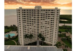 320 Seaview Ct 608, Marco Island