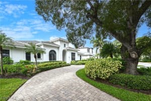 600 6th Ave N, Naples