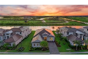 15445 Turin Dr, Naples