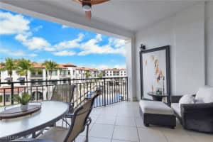 1540 5th Ave S D303, Naples
