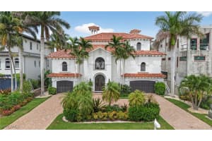 403 Seabee Ave, Naples