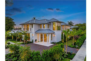 285 Central Ave, Naples 285 Central Ave, Naples