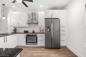 3235 Cypress Glen Way 307, Naples 3235 Cypress Glen Way 307, Naples