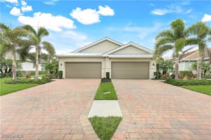 14551 Edgewater Cir, Naples