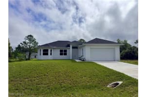 523 Harry Thayer Ave S, Lehigh Acres