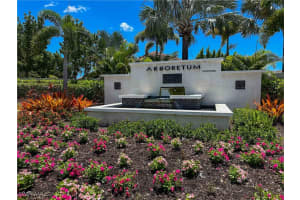 4551 Arboretum Circle 202, Naples 4551 Arboretum Circle 202, Naples