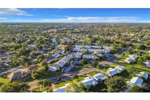 4924 Hawaii Blvd 5, Naples 4924 Hawaii Blvd 5, Naples