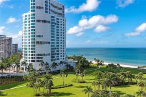 4251 Gulf Shore Blvd N 11b, Naples