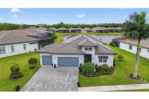3671 Sapphire Cove Cir, Naples
