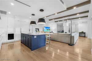 1130 3rd Ave S Ave 115, Naples