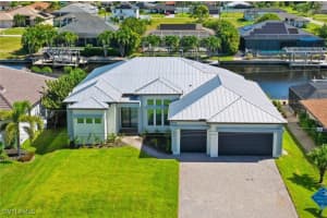 609 Nw 38th Ave, Cape Coral