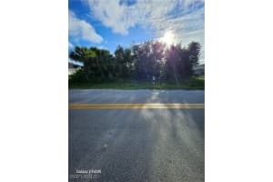 2504-2506 Park Road Park Rd, Lehigh Acres 2504-2506 Park Road Park Rd, Lehigh Acres