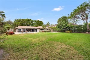 2050 Crayton Rd, Naples