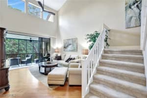 27105 Oakwood Lake Dr, Bonita Springs