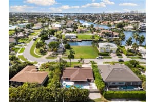 121 S Bahama Ave, Marco Island