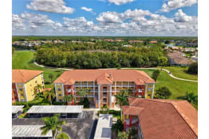 6824 Sterling Greens Pl 3303, Naples