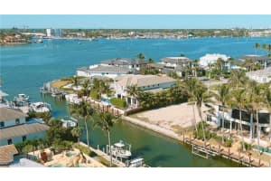 1670 Dolphin Ct, Naples 1670 Dolphin Ct, Naples