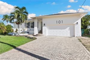 101 San Salvador St, Naples