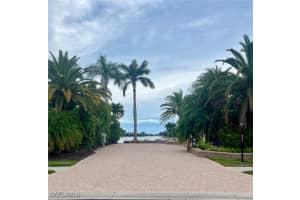 4931 Coach Ln, Naples 4931 Coach Ln, Naples