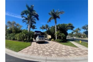 4843 Carriage Ct, Naples