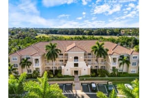 14981 Reflection Key Cir 322, Fort Myers