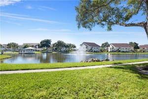 2008 Rookery Bay Dr 1102, Naples