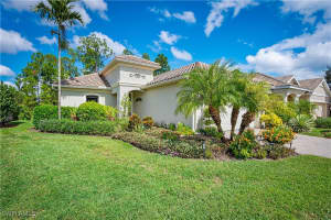 3585 Canopy Cir, Naples