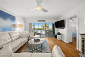 12945 Vanderbilt Dr 306, Naples