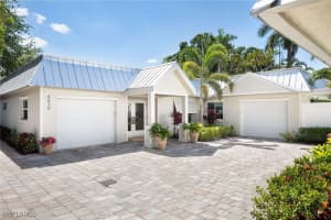 4830 West Blvd, Naples