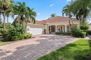 2881 Hatteras Way, Naples
