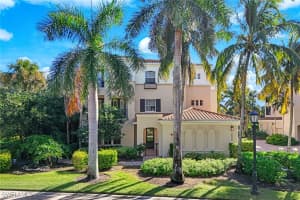 2868 Tiburon Blvd E 101, Naples