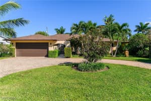 1337 Wisconsin Dr, Naples