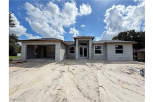 3307 6th Sw, Lehigh Acres