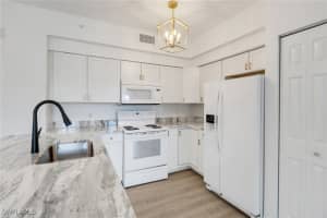 1190 Reserve Way 206, Naples