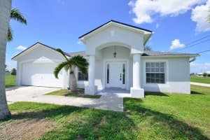 343 Ne 10th St, Cape Coral