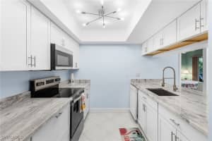 4160 Ashcroft Ct 313, Estero