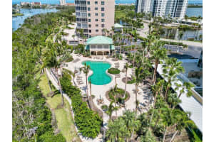 4182 Bay Beach Ln 761, Fort Myers Beach