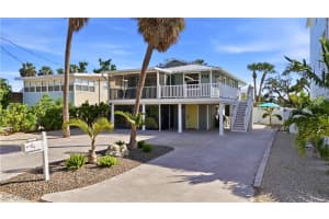 114 Lovers Ln, Fort Myers Beach