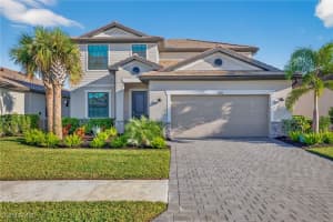 13826 Hunter Oak Dr, Fort Myers