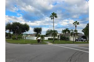 857 Summerfield Dr, Naples