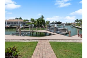580 Goldcoast Ct, Marco Island