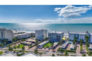 1977 Gulf Shore Blvd N 306, Naples