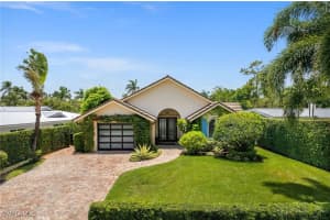 1228 Diana Ave, Naples