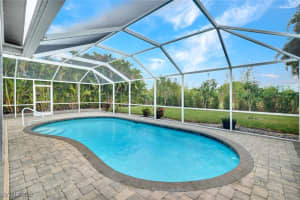 15645 Beachcomber Ave, Fort Myers